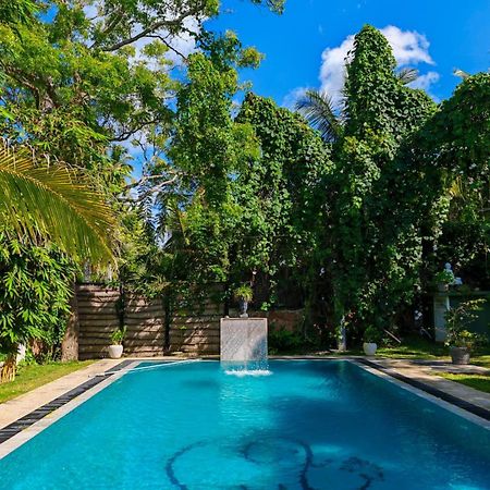 Villa Lyvie Ayurvedic Hotel Тангале Екстериор снимка
