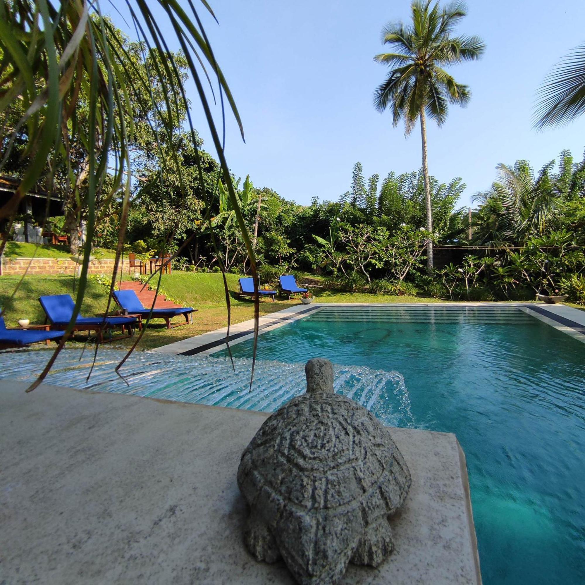 Villa Lyvie Ayurvedic Hotel Тангале Екстериор снимка