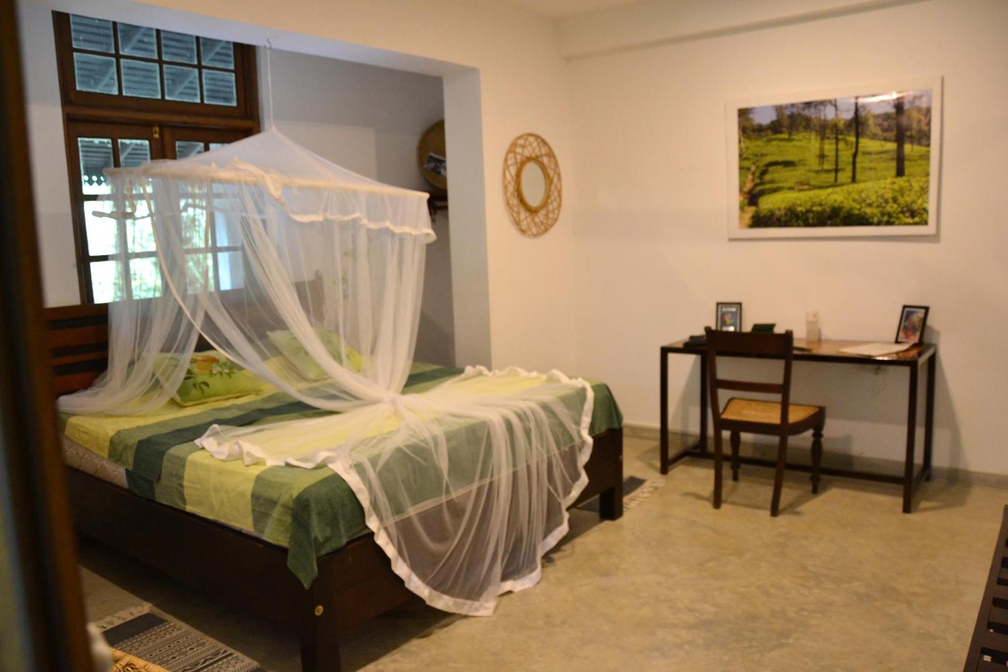 Villa Lyvie Ayurvedic Hotel Тангале Екстериор снимка