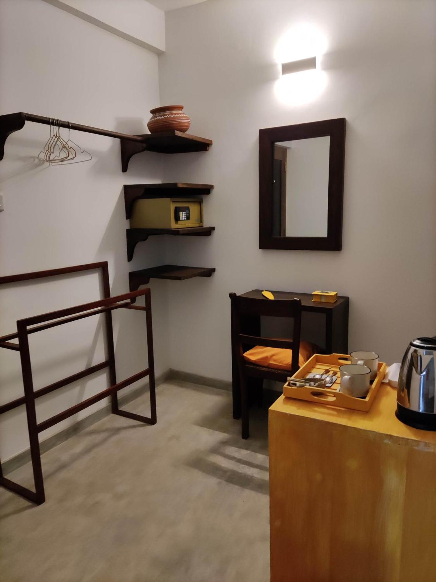 Villa Lyvie Ayurvedic Hotel Тангале Екстериор снимка