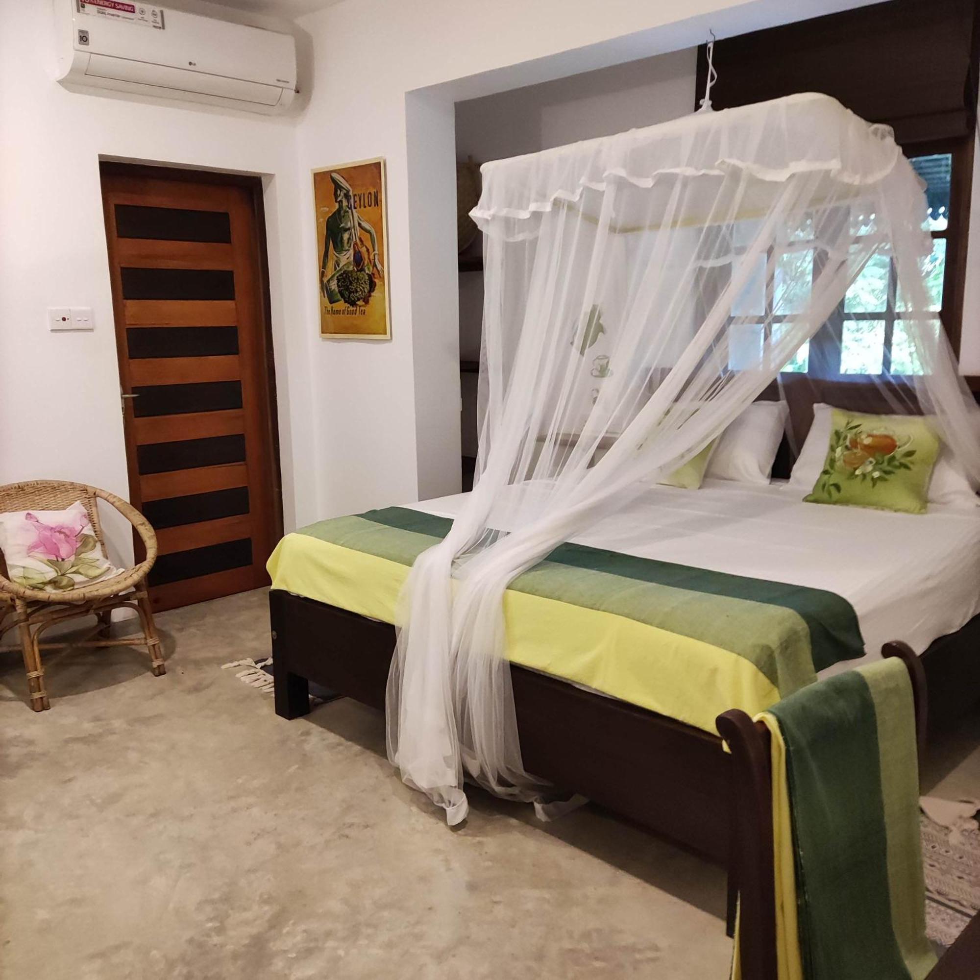 Villa Lyvie Ayurvedic Hotel Тангале Екстериор снимка