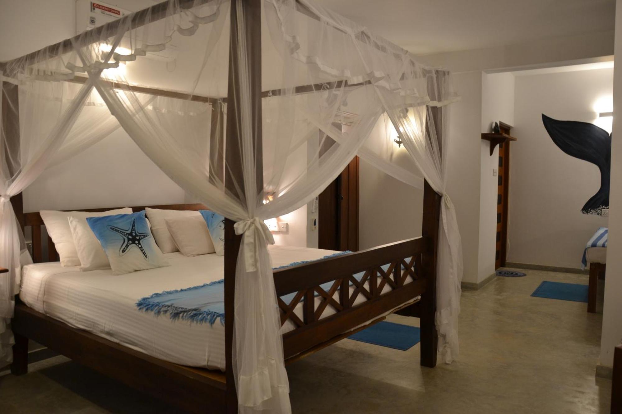 Villa Lyvie Ayurvedic Hotel Тангале Екстериор снимка