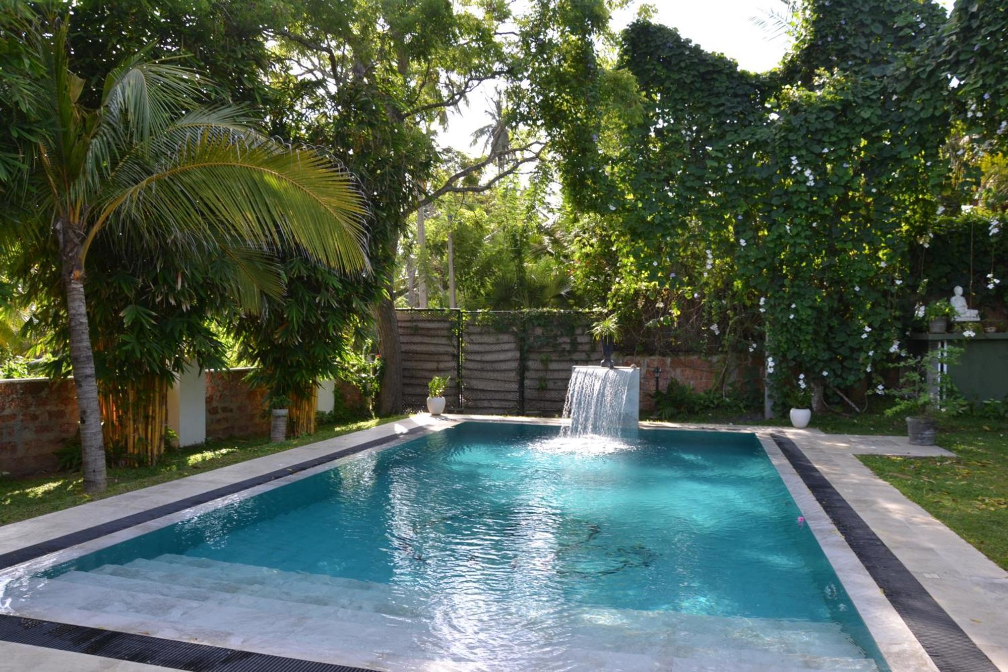 Villa Lyvie Ayurvedic Hotel Тангале Екстериор снимка