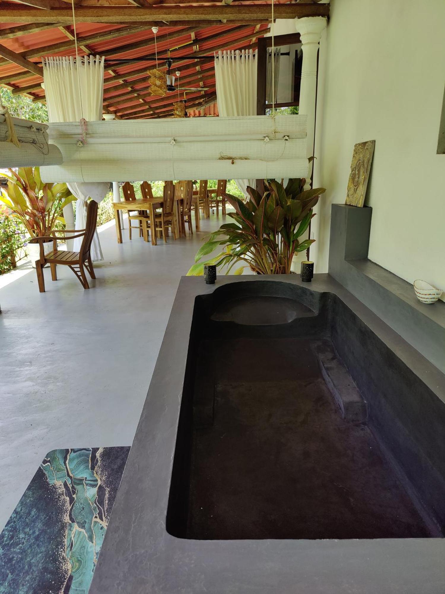 Villa Lyvie Ayurvedic Hotel Тангале Екстериор снимка