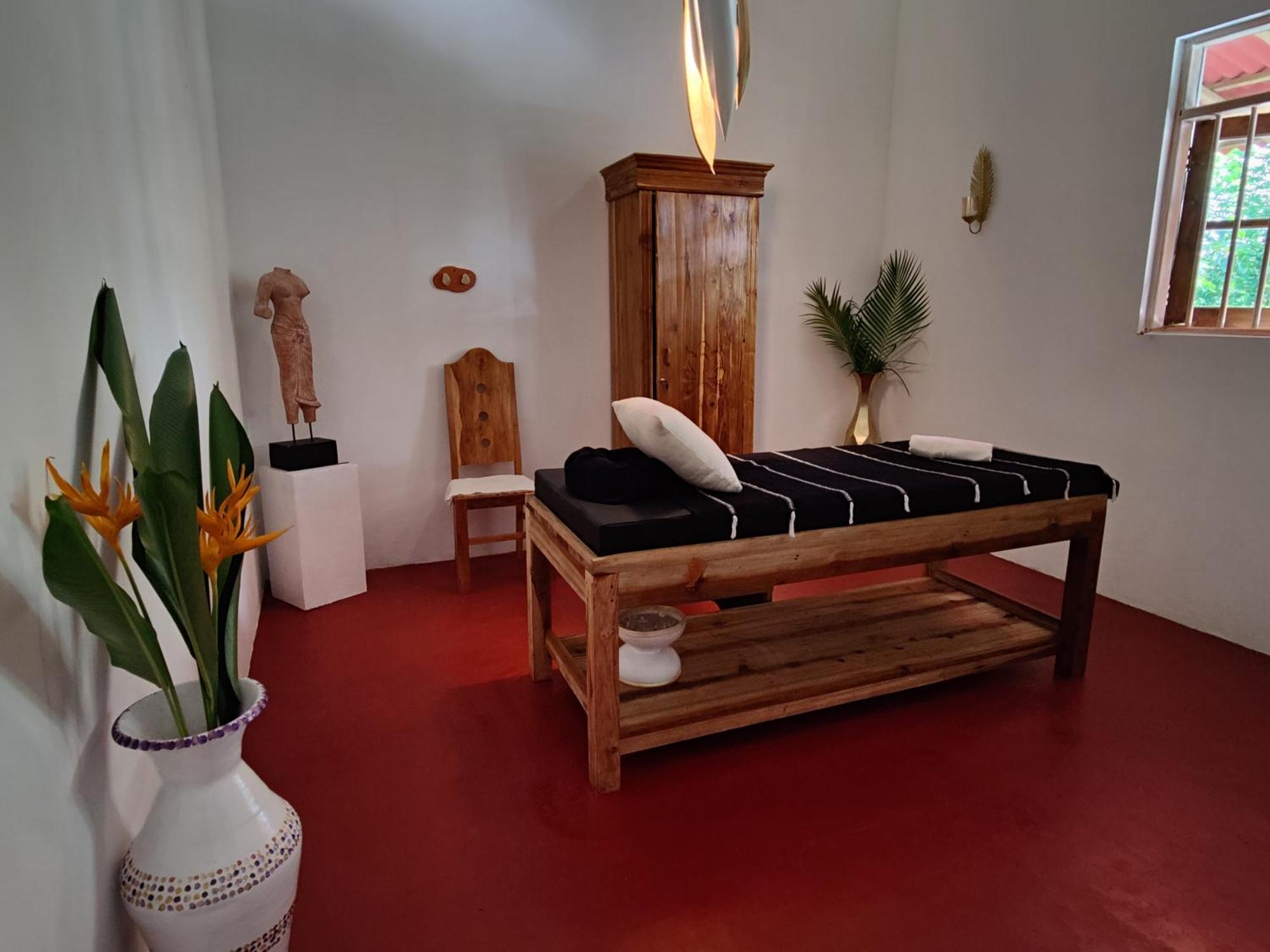 Villa Lyvie Ayurvedic Hotel Тангале Екстериор снимка