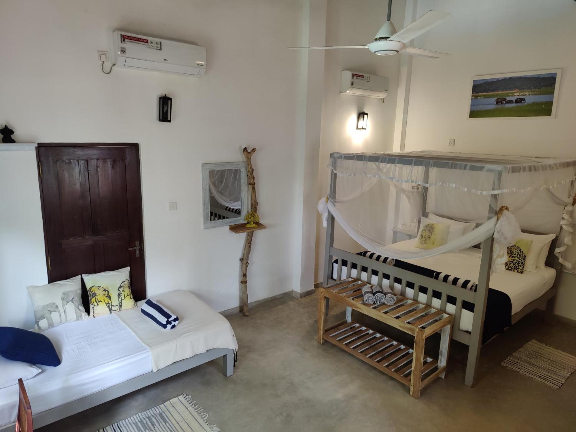Villa Lyvie Ayurvedic Hotel Тангале Екстериор снимка